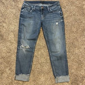 woman’s boyfriend Silver Jeans, waist 31 / length 27
